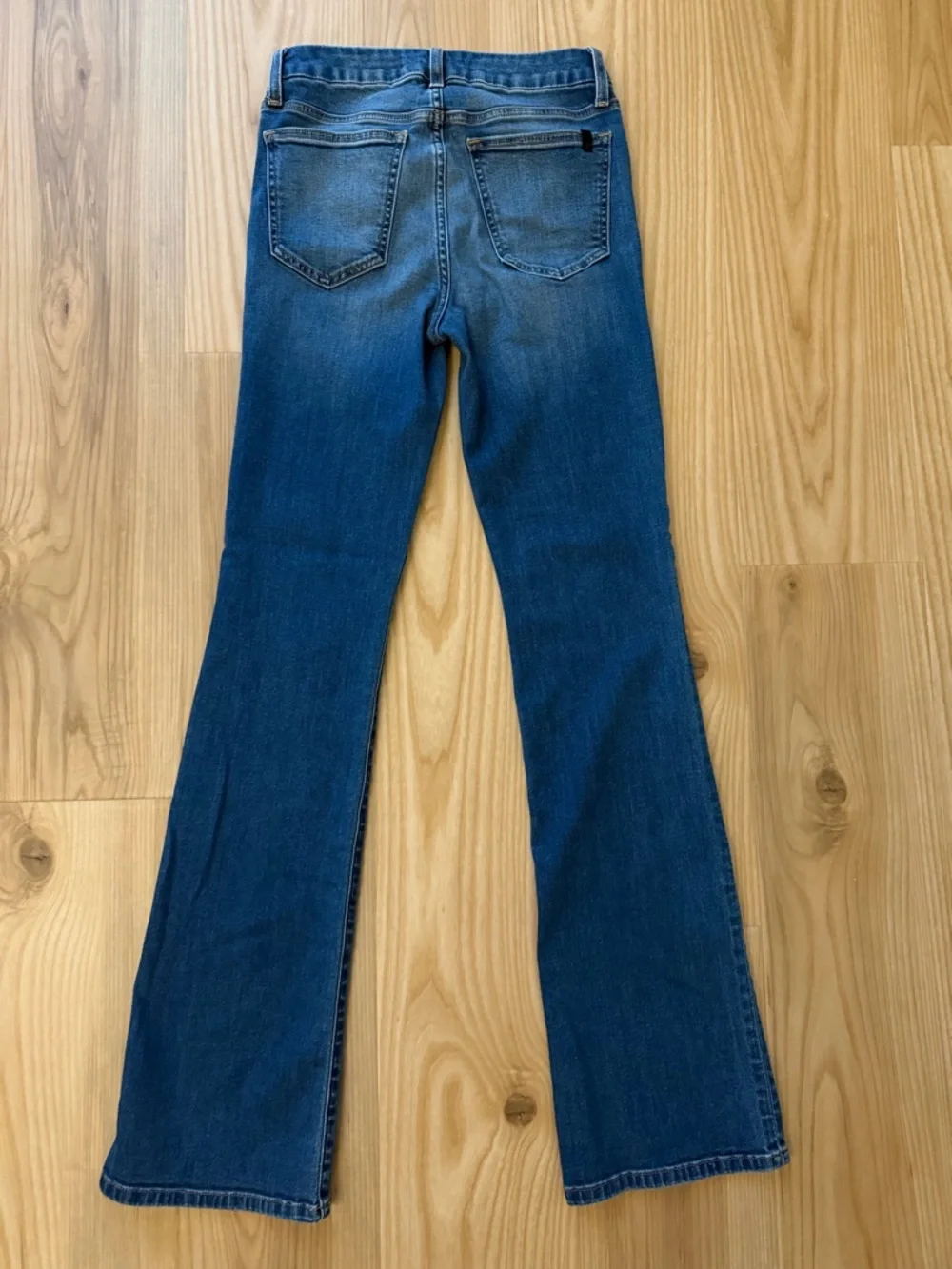 Joe’s Hi Honey High Rise Bootcut Curvy Fit - Picture 4 of 16